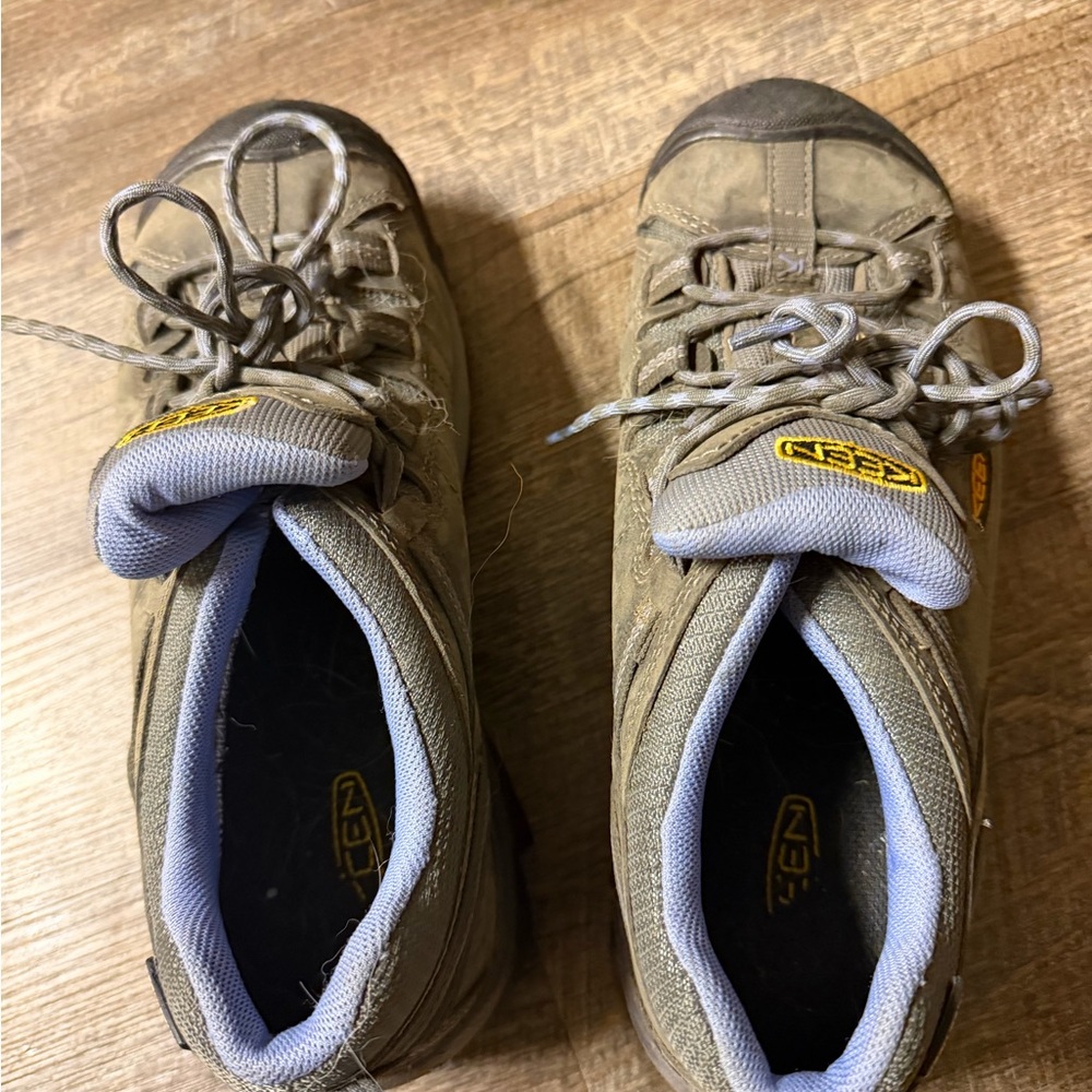 Keen Taupe and Gray Outdoor Shoes
